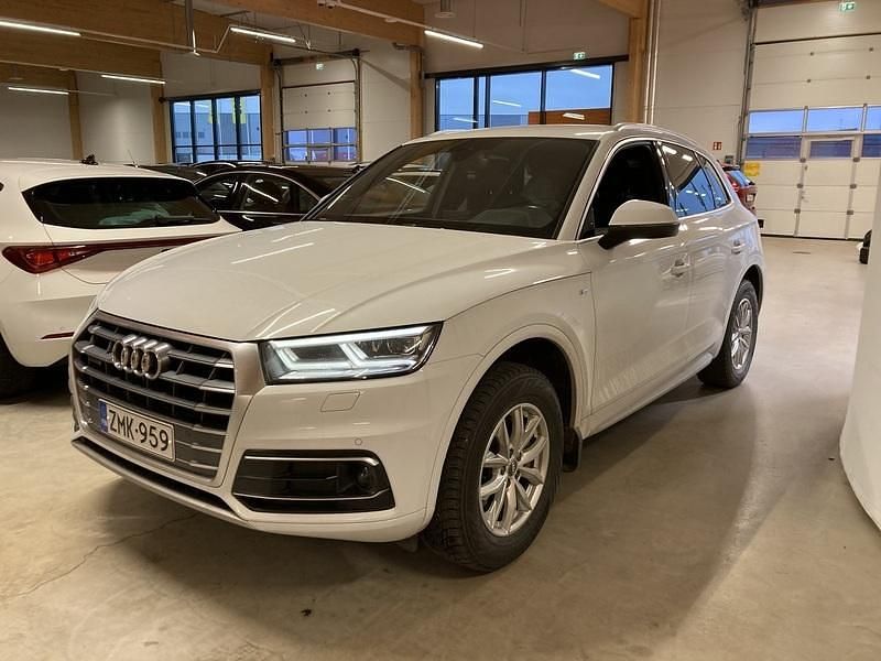 Käytetty 2018 Audi Q5 Business Katumaasturi | 30 890 € (Hieman kallis) - Kuva 1/4