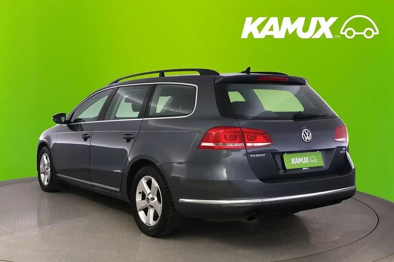 Käytetty VW Passat Comfortline 122 HP (89 kW) 2011 Hopea / harmaa Farmari