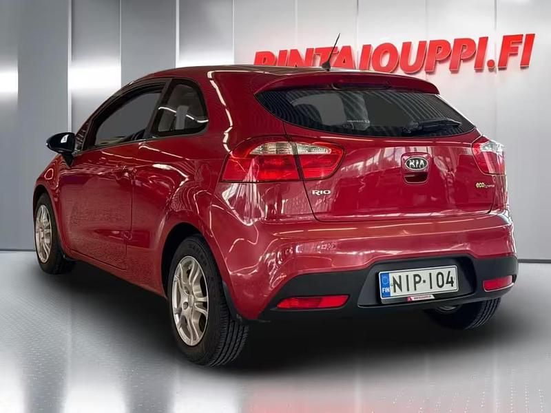 Käytetty Kia Rio LX 2012