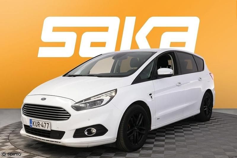 Käytetty Ford S-MAX Titanium 190 HP (139 kW) 2019 Tila-auto