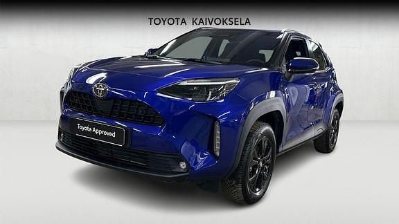 Käytetty Toyota Yaris Cross Plus 116 HP (85 kW) 2025 Sininen Katumaasturi
