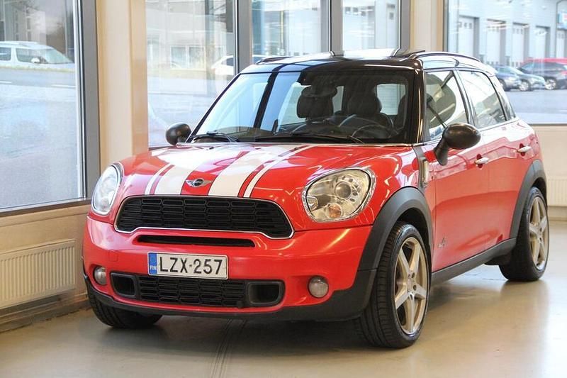Punainen Käytetty 2012 Mini Cooper S Countryman Katumaasturi | 11 990 € - Kuva 1/4