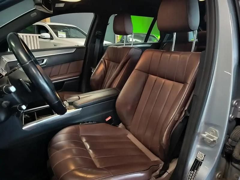 Käytetty Mercedes E350 Business 252 HP (185 kW) 2014 Hopea / harmaa Farmari