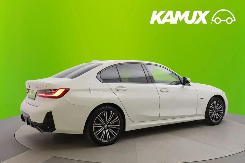 Käytetty BMW 330e M Sport 292 HP (214 kW) 2023 Valkoinen Sedan
