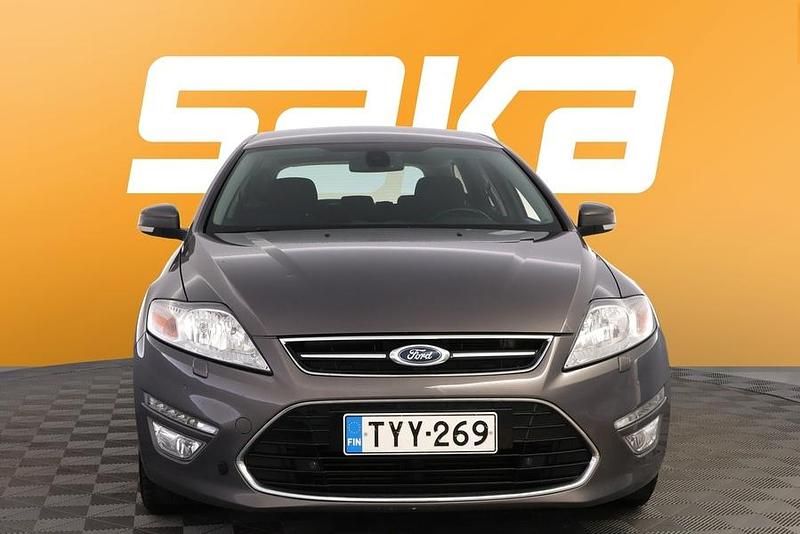 Käytetty Ford Mondeo Titanium 140 HP (102 kW) 2012 Farmari