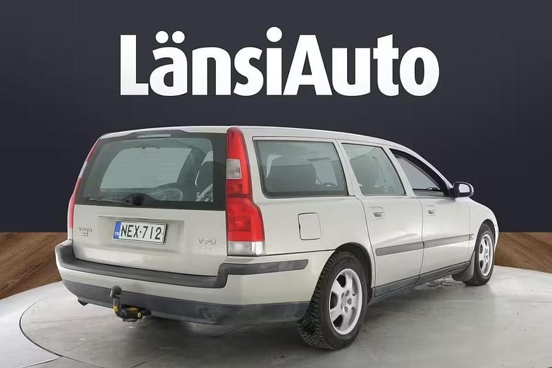 Käytetty Volvo V70 2002 Farmari