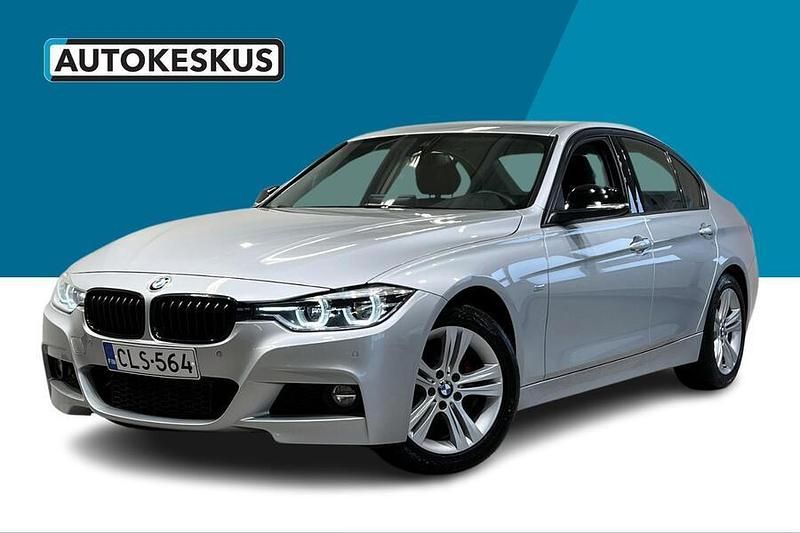 Harmaa Käytetty 2017 BMW 318 Comfort Edition Sedan | 16 790 € (Hyvä tarjous) - Kuva 1/3