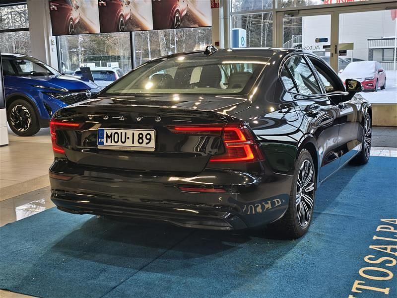 Käytetty Volvo S60 Performance 456 HP (335 kW) 2023 Sedan