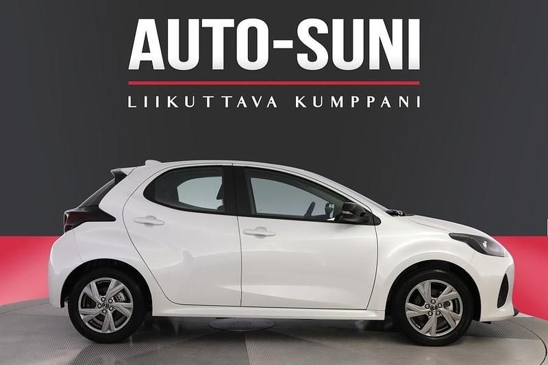 Käytetty Mazda 2 Exclusive-Line 116 HP (85 kW) 2025 Valkoinen Viistoperä