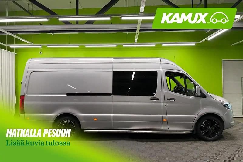 Käytetty Mercedes Sprinter 190 HP (139 kW) 2021 Van