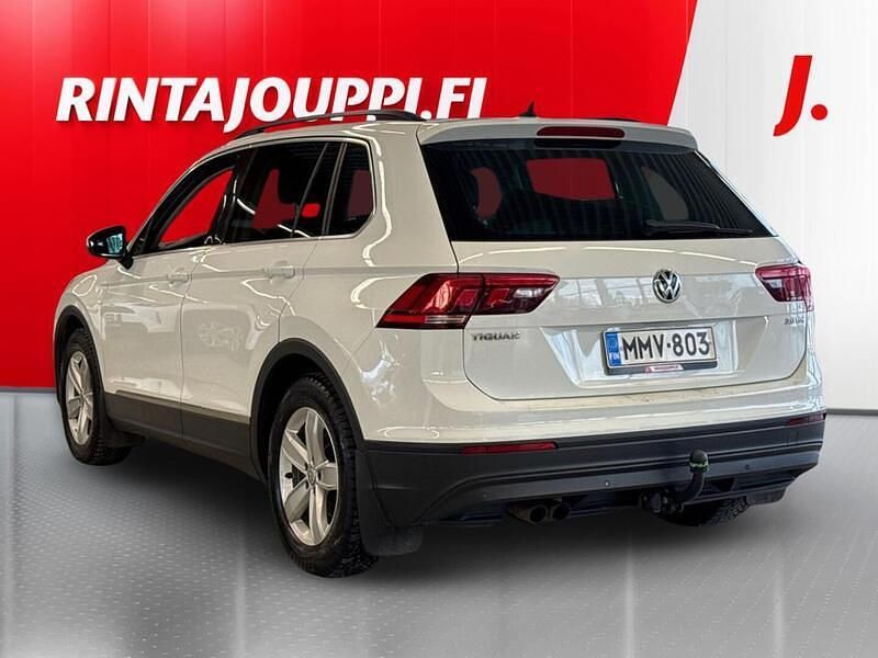 Käytetty VW Tiguan Comfortline 150 HP (110 kW) 2017 Valkoinen Katumaasturi