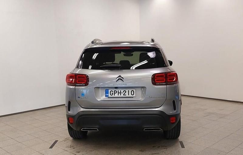 Käytetty Citroën C5 Aircross Feel 224 HP (164 kW) 2022 Katumaasturi