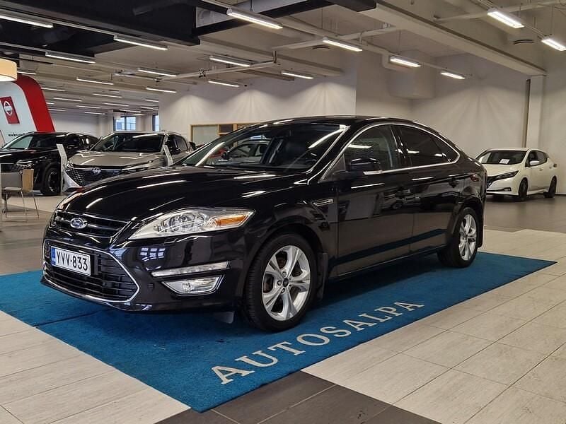 Musta Käytetty 2013 Ford Mondeo Business Edition Viistoperä | 11 900 € - Kuva 1/4