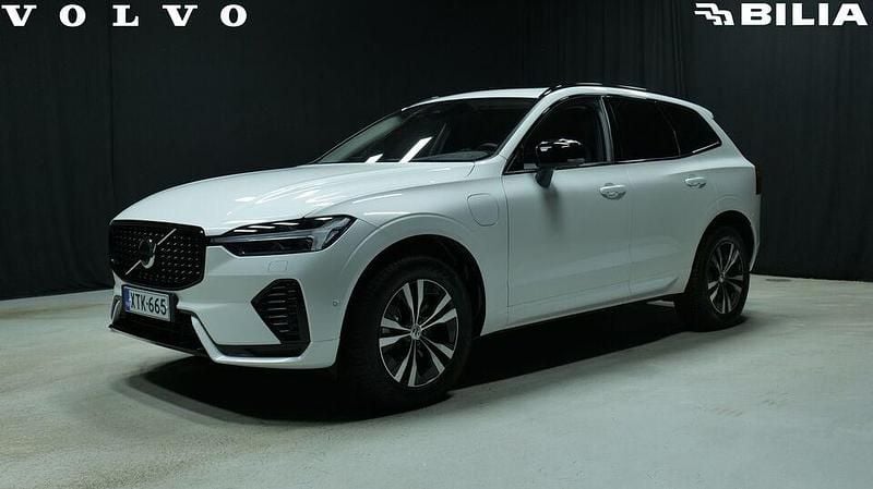 Valkoinen Käytetty 2025 Volvo XC60 Katumaasturi | 57 800 € - Kuva 1/3