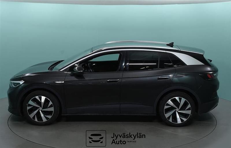 Käytetty VW ID.4 Pro Performance 150 kW (204 HP) 2021 Musta Katumaasturi