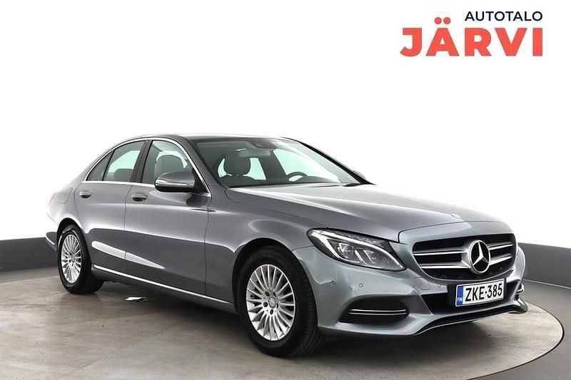 Käytetty Mercedes A180 Edition 156 HP (114 kW) 2014 Harmaa Sedan