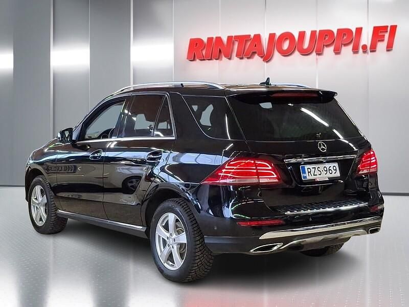 Käytetty Mercedes GLE350 258 HP (189 kW) 2017 Musta Katumaasturi