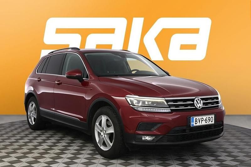 Käytetty 2019 VW Tiguan Comfortline Katumaasturi | 23 740 € (Perustarjous) - Kuva 1/3
