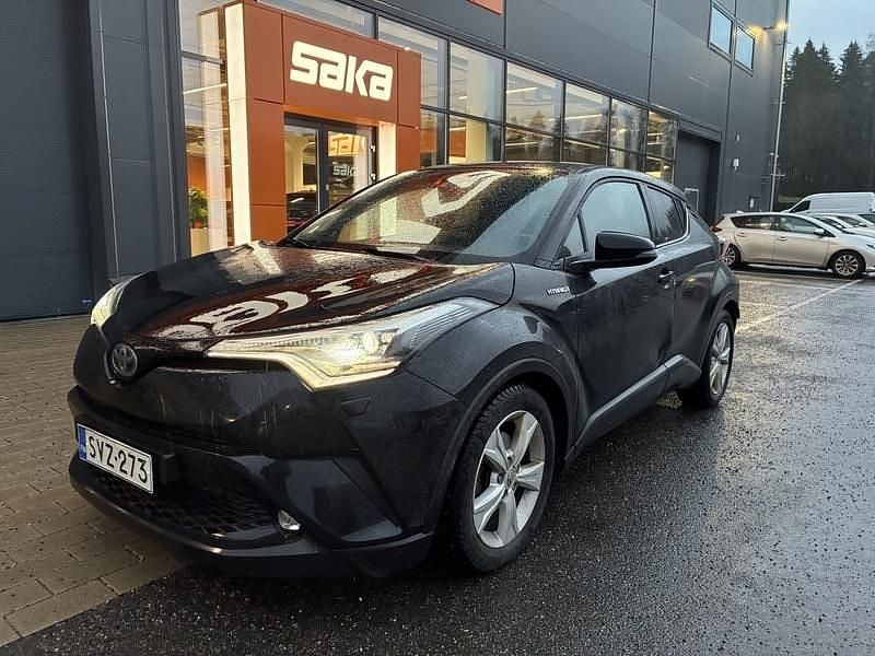 Käytetty 2019 Toyota C-HR Premium Katumaasturi | 17 900 € (Perustarjous) - Kuva 1/4