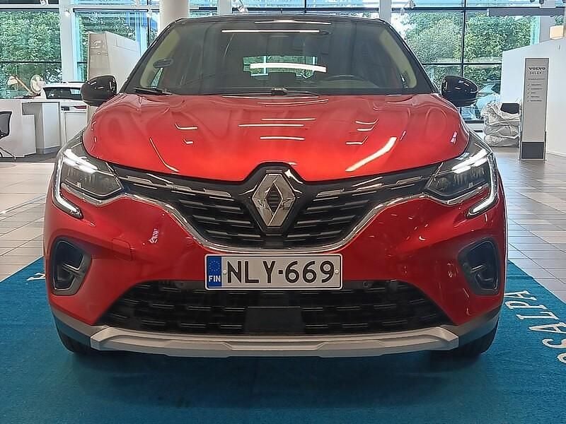 Käytetty Renault Captur Intens 209 HP (153 kW) 2020 Punainen Katumaasturi