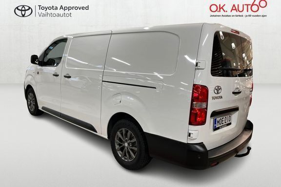 Käytetty Toyota Proace 122 HP (89 kW) 2022 Ewp, valkoinen Tila-auto