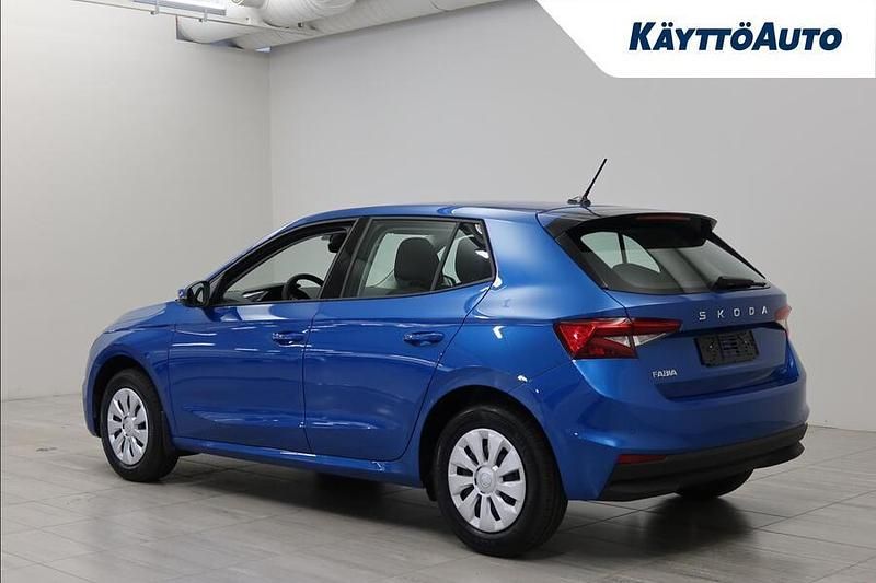 Käytetty Skoda Fabia Selection 116 HP (85 kW) 2025 Sininen Viistoperä