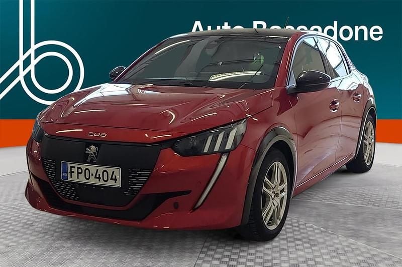 Käytetty Peugeot 208 GT-line 101 HP (74 kW) 2021 Viistoperä