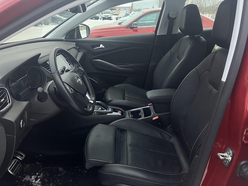 Käytetty Opel Grandland X Executive 301 HP (221 kW) 2020 Katumaasturi