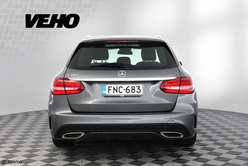 Käytetty Mercedes C180 AMG 156 HP (114 kW) 2018 Farmari