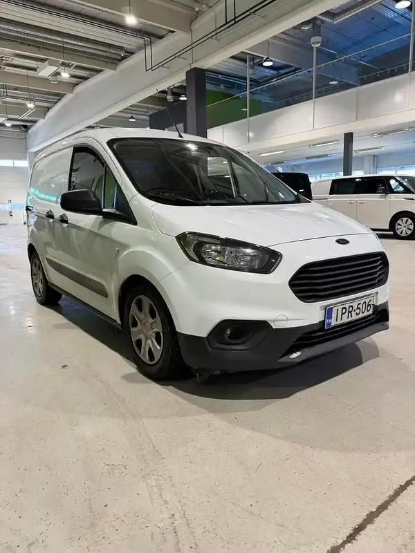 Käytetty Ford Transit Trend 75 HP (55 kW) 2020 Valkoinen Sedan