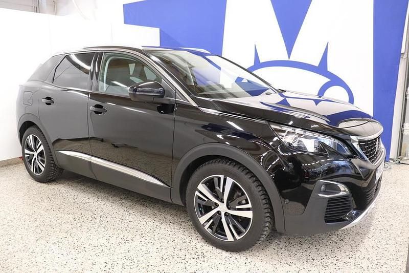 Musta Käytetty 2017 Peugeot 3008 Allure Katumaasturi | 14 900 € (Perustarjous) - Kuva 1/4