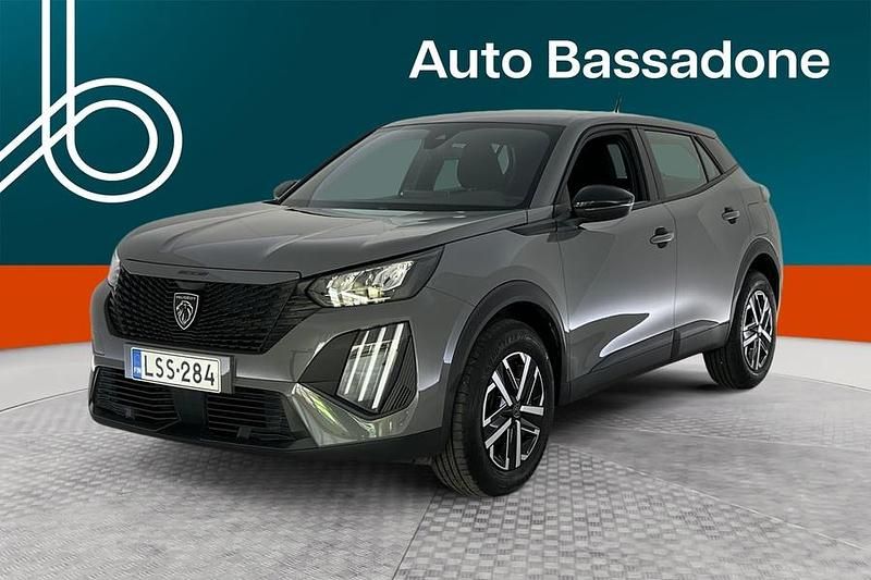 Käytetty Peugeot 2008 Active 131 HP (96 kW) 2024 Katumaasturi