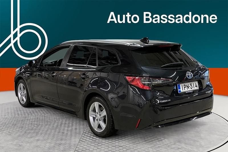 Käytetty Toyota Corolla Active 122 HP (89 kW) 2021 Farmari