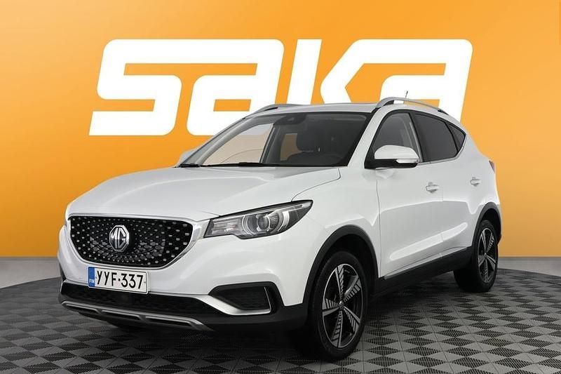 Käytetty MG ZS 105 kW (143 HP) 2021 Viistoperä