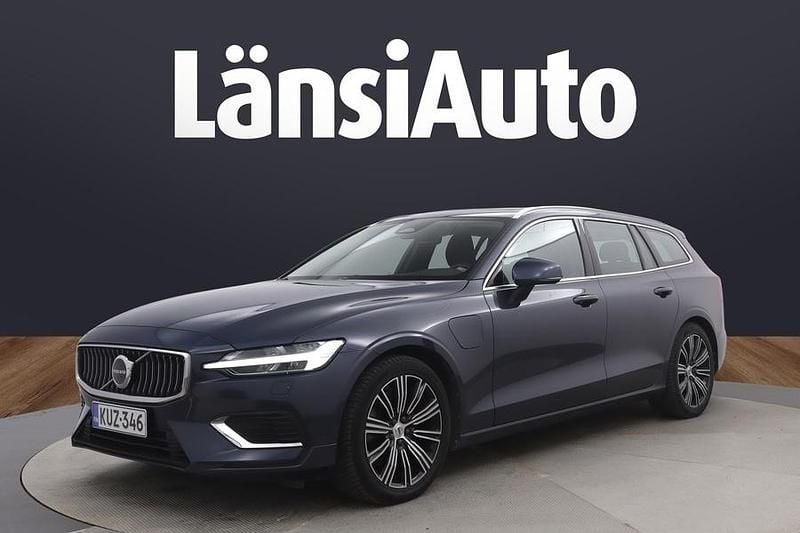 Käytetty 2023 Volvo V60 Core Farmari | 34 790 € (Supertarjous) - Kuva 1/2
