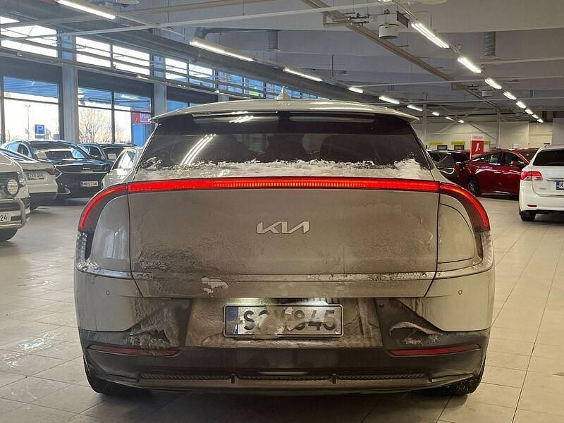 Käytetty Kia EV6 239 kW (325 HP) 2022 Katumaasturi