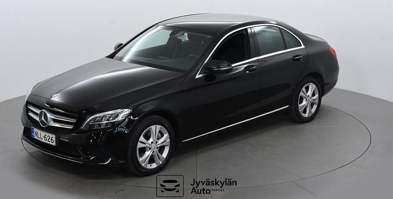 Musta Käytetty 2019 Mercedes C200 Business Sedan | 22 500 € (Supertarjous) - Kuva 1/3