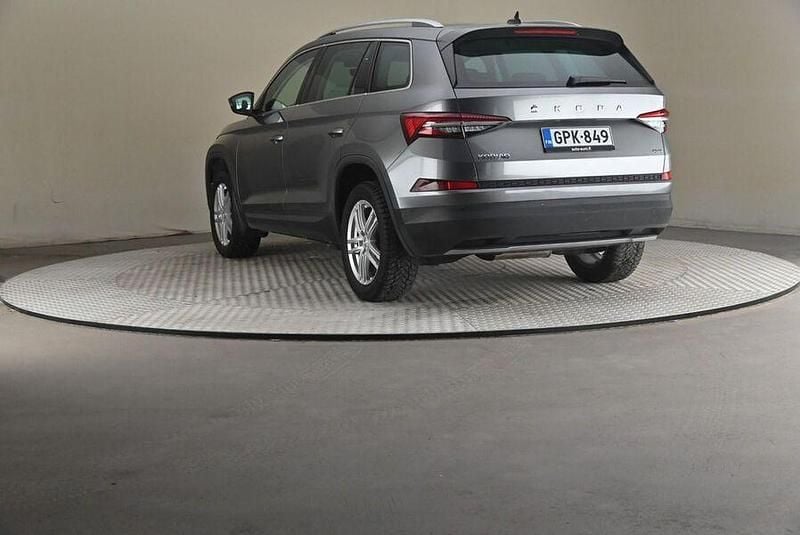 Käytetty Skoda Kodiaq Ambition 150 HP (110 kW) 2023 Katumaasturi