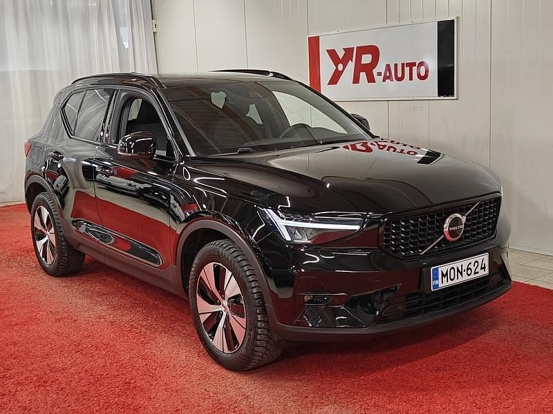 Käytetty Volvo XC40 Plus 262 HP (192 kW) 2023 Katumaasturi
