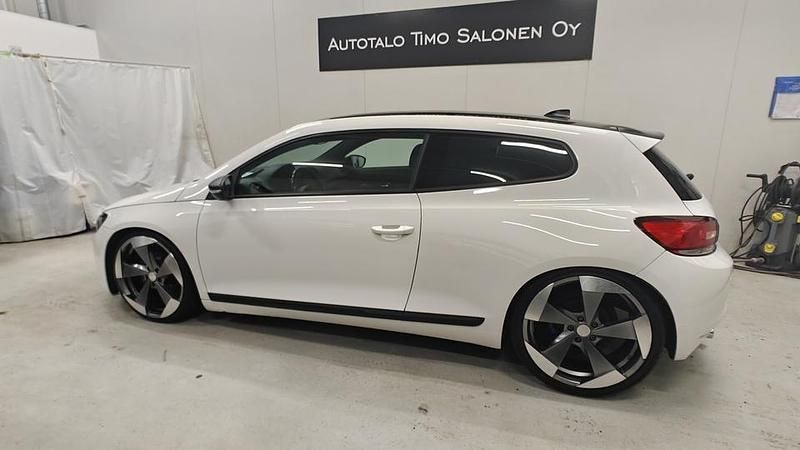Käytetty VW Scirocco 122 HP (89 kW) 2009 Coupe - kaksiovinen