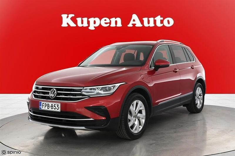 Käytetty VW Tiguan Style 245 HP (180 kW) 2022 Katumaasturi