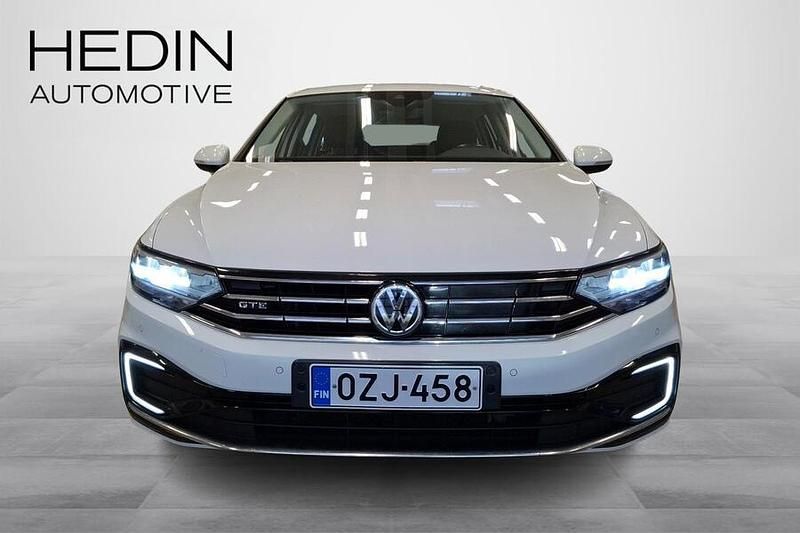 Käytetty VW Passat GTE 218 HP (160 kW) 2019 Valkoinen Farmari