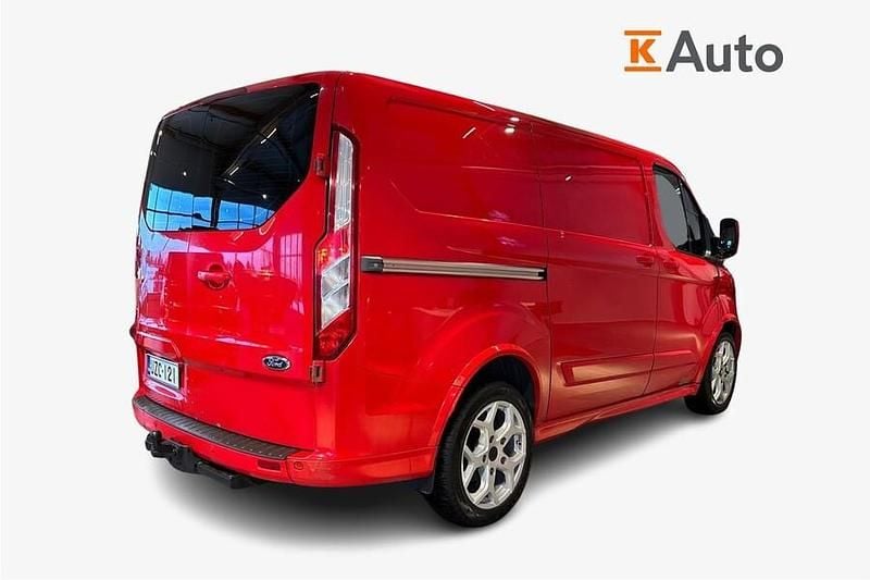Käytetty Ford Transit Custom Sport 155 HP (114 kW) 2015 Punainen Van