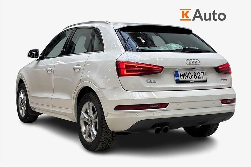 Käytetty Audi Q3 Business 150 HP (110 kW) 2018 Valkoinen Katumaasturi