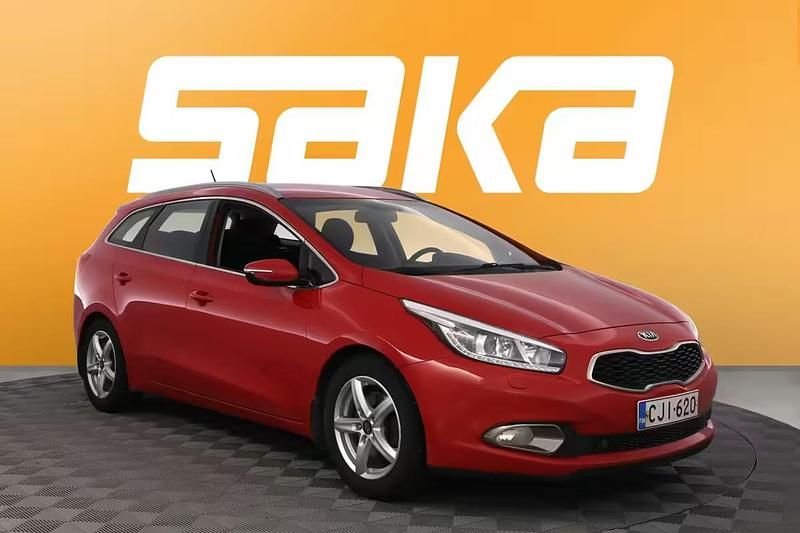 Käytetty Kia Ceed Sportswagon EX 135 HP (99 kW) 2014 Farmari