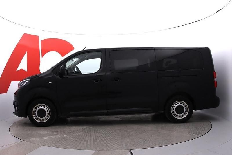 Käytetty Toyota Proace Verso 144 HP (105 kW) 2021 Musta Farmari