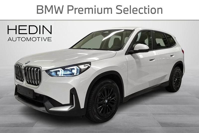 Käytetty 2023 BMW iX1 Comfort Edition Katumaasturi | 35 900 € (Perustarjous) - Kuva 1/3