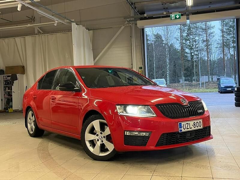 Käytetty 2016 Skoda Octavia RS Viistoperä | 14 890 € (Perustarjous) - Kuva 1/4