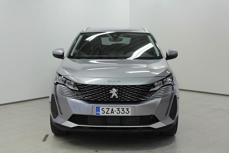 Käytetty Peugeot 3008 Allure 181 HP (133 kW) 2021 Katumaasturi