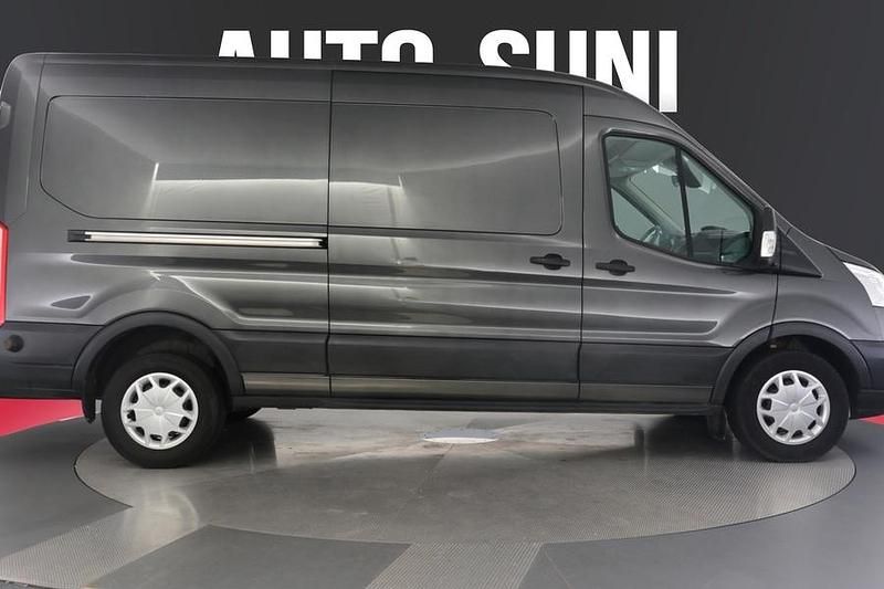 Käytetty Ford Transit Business Edition 131 HP (96 kW) 2019 Harmaa Van
